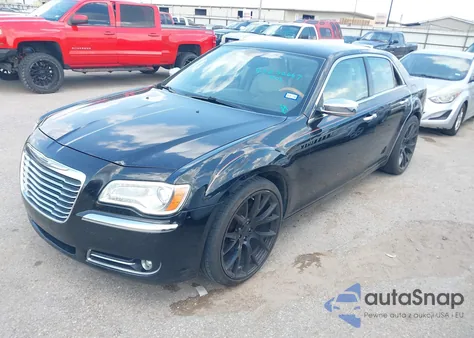 2013 Chrysler 300C from USA, damaged, VIN 2C3CCAET8DH661844